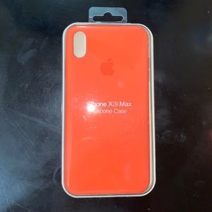 iPhone Xs Max Silicone Case (Nectorine)